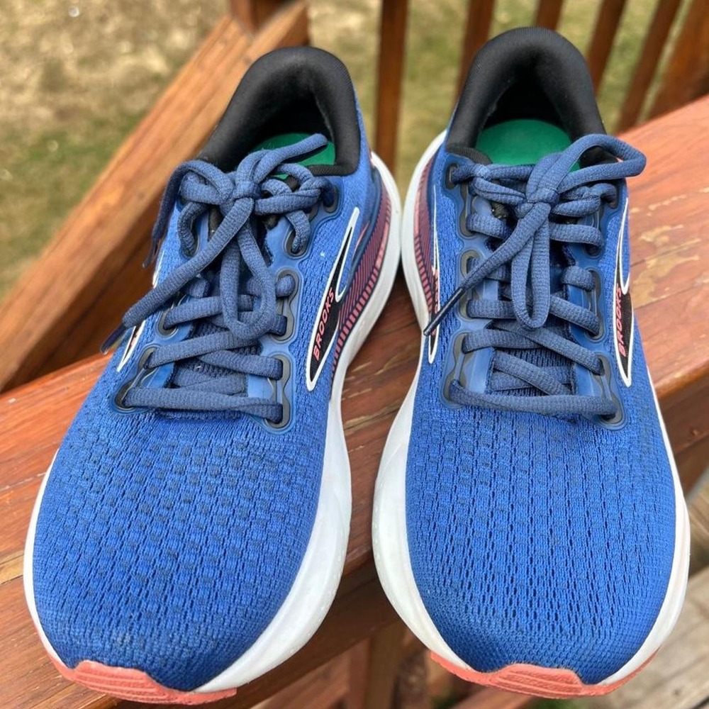 Brooks Womens Glycerin GTS 21 Blue Coral Running Shoes 5.5